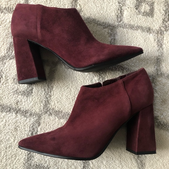 Marc Fisher size 8.5 suede booties - Picture 4 of 9